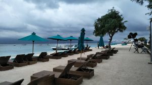 Villa Ombak beach front